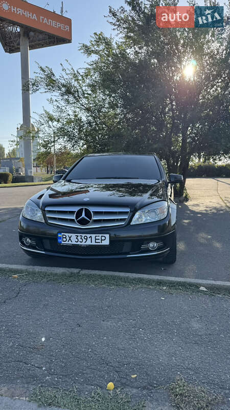 Седан Mercedes-Benz C-Class 2008 в 