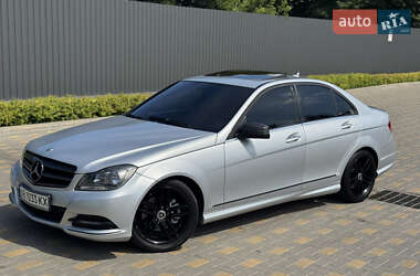 Седан Mercedes-Benz C-Class 2012 в Вінниці