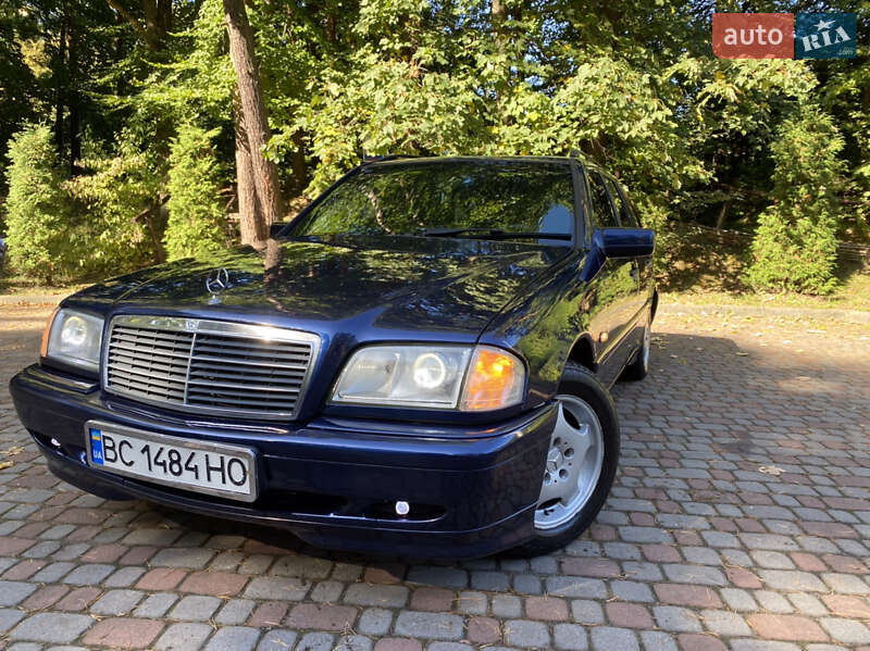 Универсал Mercedes-Benz C-Class 2000 в Дрогобыче