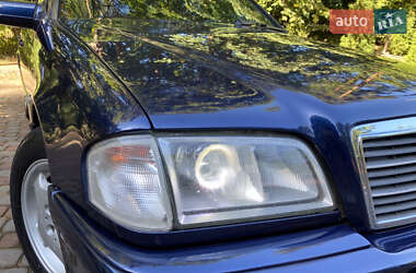 Универсал Mercedes-Benz C-Class 2000 в 