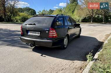 Универсал Mercedes-Benz C-Class 2004 в 