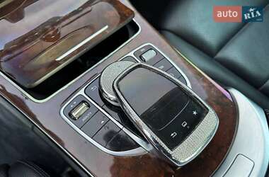 Седан Mercedes-Benz C-Class 2015 в 