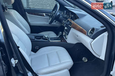 Седан Mercedes-Benz C-Class 2012 в 