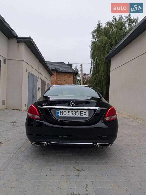 Седан Mercedes-Benz C-Class 2015 в Тернополе