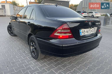 Седан Mercedes-Benz C-Class 2002 в 
