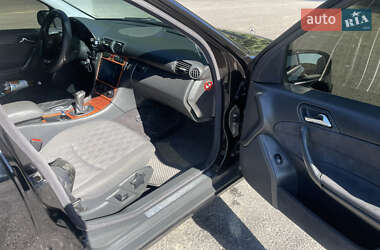 Седан Mercedes-Benz C-Class 2002 в 