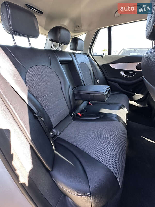 Универсал Mercedes-Benz C-Class 2016 в Ивано-Франковске