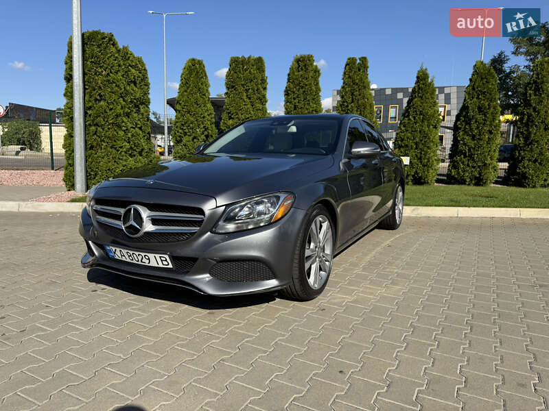 Седан Mercedes-Benz C-Class 2016 в 