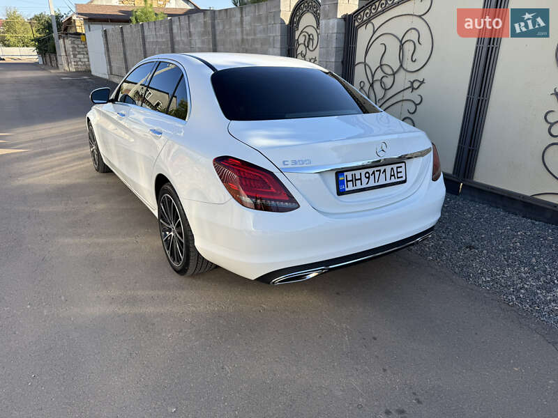Седан Mercedes-Benz C-Class 2021 в Одессе