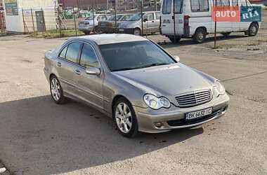 Седан Mercedes-Benz C-Class 2003 в 