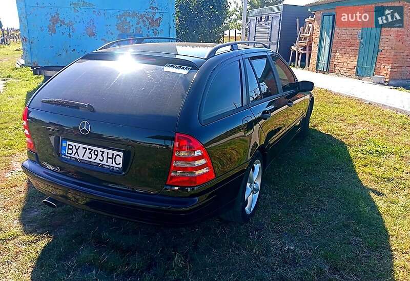 Універсал Mercedes-Benz C-Class 2003 в Хмельницькому