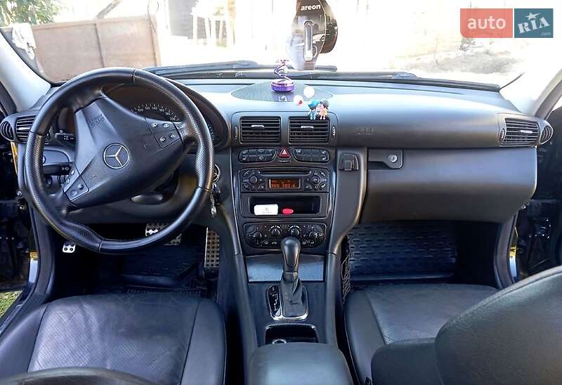 Універсал Mercedes-Benz C-Class 2003 в Хмельницькому