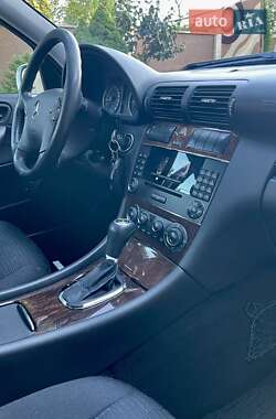Седан Mercedes-Benz C-Class 2007 в 