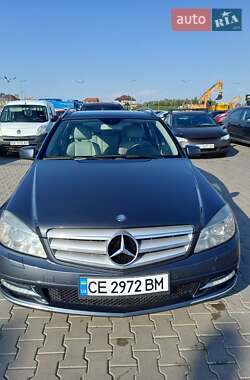 Універсал Mercedes-Benz C-Class 2012 в Чернівцях