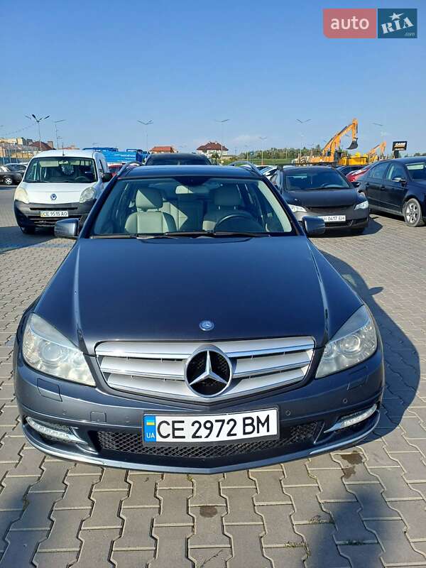 Mercedes-Benz C-Class 2012 Mercedes-Benz C-Class 2012
