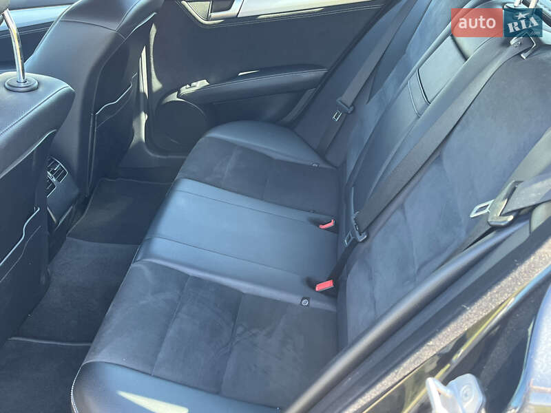 Универсал Mercedes-Benz C-Class 2014 в Сумах