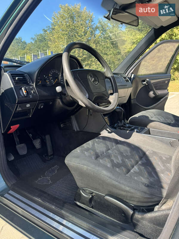 Седан Mercedes-Benz C-Class 1998 в Виннице фото 30 Седан Mercedes-Benz C-Class 1998 в Виннице