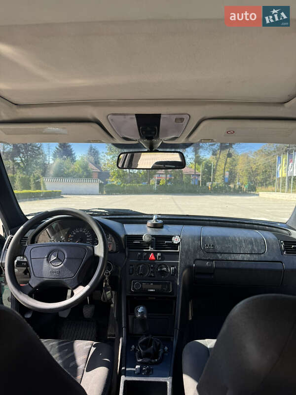 Седан Mercedes-Benz C-Class 1998 в Виннице фото 51 Седан Mercedes-Benz C-Class 1998 в Виннице