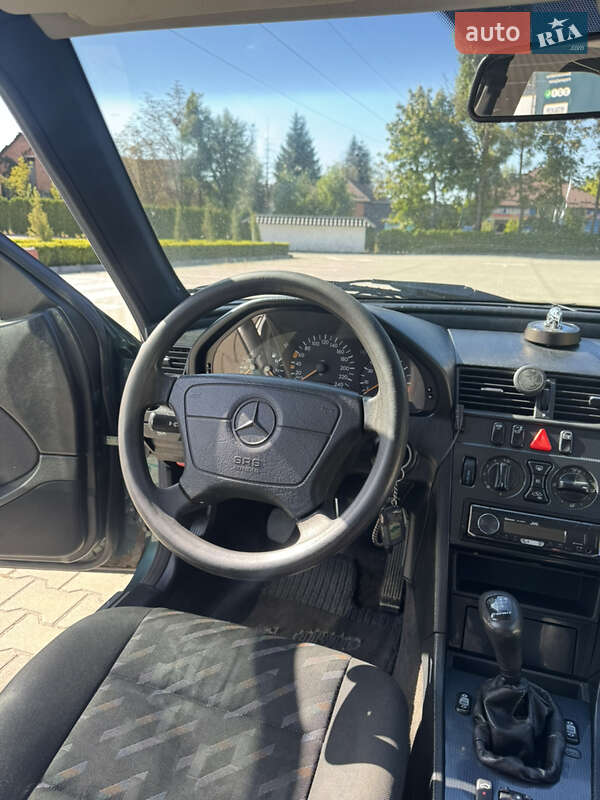 Седан Mercedes-Benz C-Class 1998 в Виннице фото 52 Седан Mercedes-Benz C-Class 1998 в Виннице