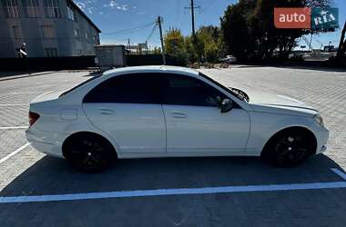 Седан Mercedes-Benz C-Class 2011 в 