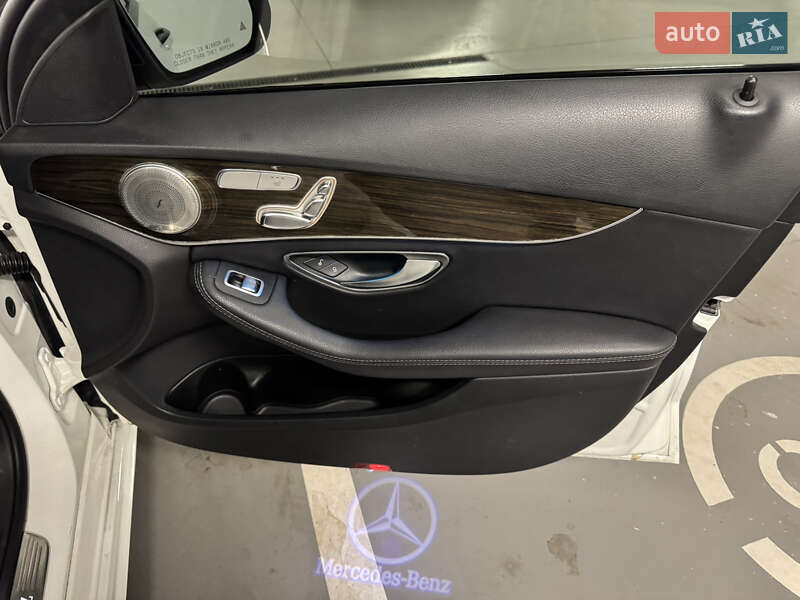 Седан Mercedes-Benz C-Class 2018 в Киеве фото 17 Седан Mercedes-Benz C-Class 2018 в Киеве