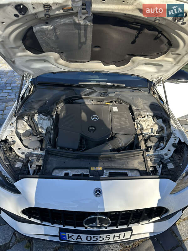 Седан Mercedes-Benz C-Class 2021 в Киеве