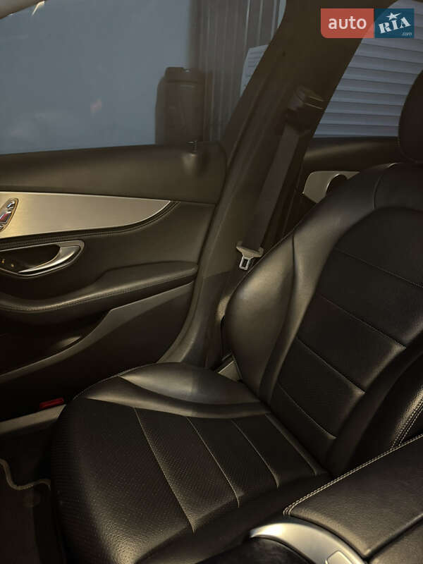 Седан Mercedes-Benz C-Class 2015 в Киеве