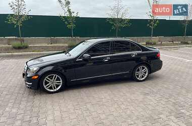 Седан Mercedes-Benz C-Class 2011 в 