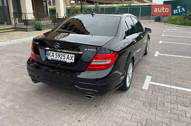 Седан Mercedes-Benz C-Class 2011 в 