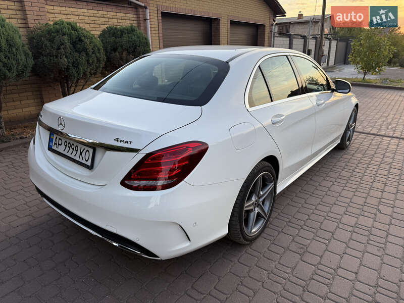 Седан Mercedes-Benz C-Class 2017 в Запорожье