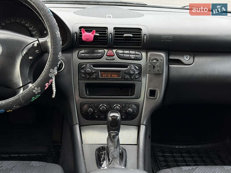 Седан Mercedes-Benz C-Class 2002 в Ужгороде