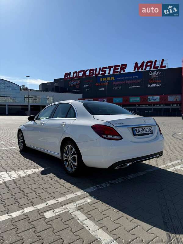 Седан Mercedes-Benz C-Class 2016 в Киеве