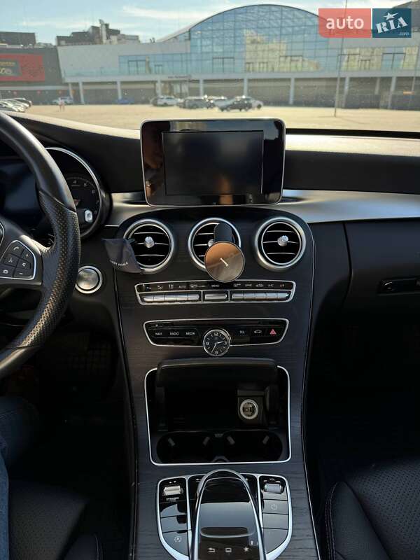 Седан Mercedes-Benz C-Class 2016 в Киеве