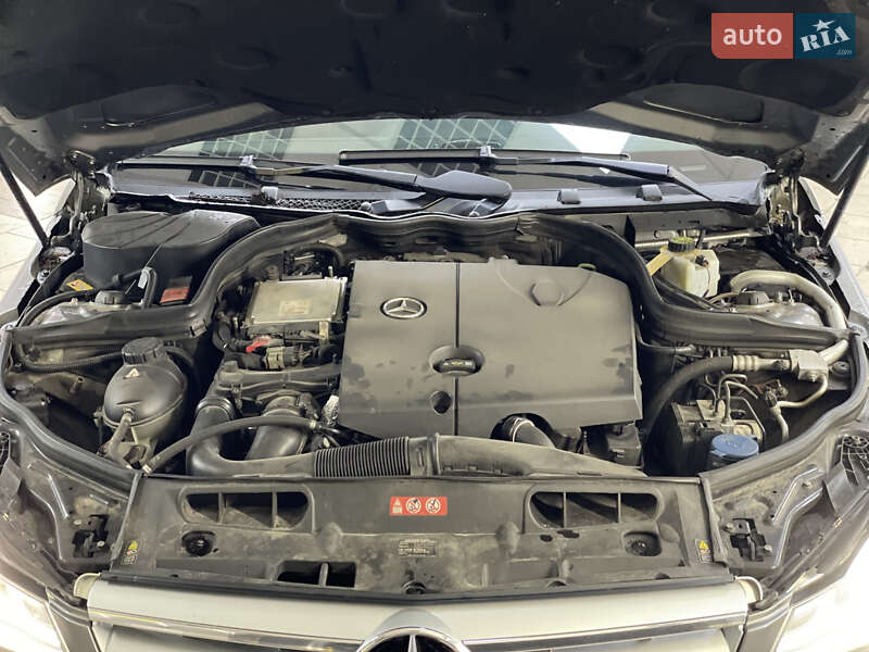 Седан Mercedes-Benz C-Class 2013 в Киеве фото 28 Седан Mercedes-Benz C-Class 2013 в Киеве