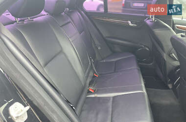 Седан Mercedes-Benz C-Class 2010 в 