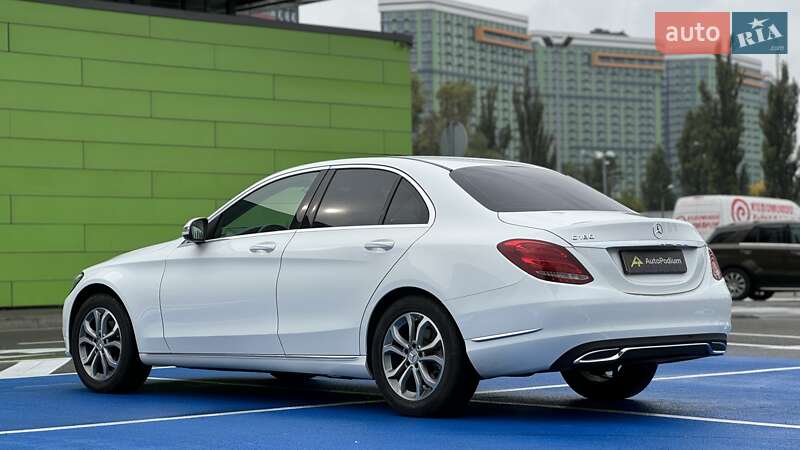 Седан Mercedes-Benz C-Class 2014 в Киеве