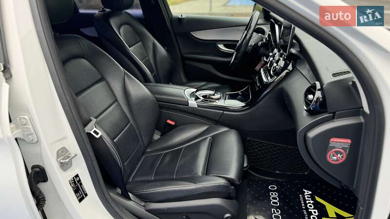 Седан Mercedes-Benz C-Class 2014 в Киеве