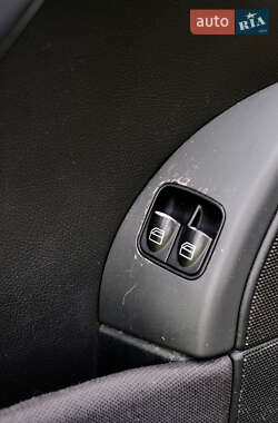 Купе Mercedes-Benz C-Class 2003 в 