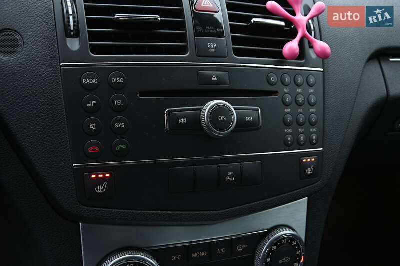 Седан Mercedes-Benz C-Class 2009 в Бердичеве