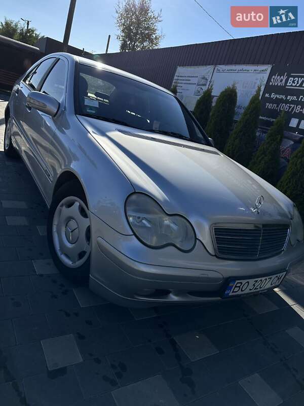 Mercedes-Benz C-Class 2002