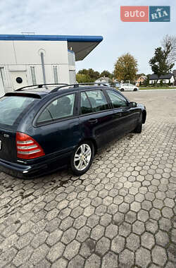 Универсал Mercedes-Benz C-Class 2004 в 
