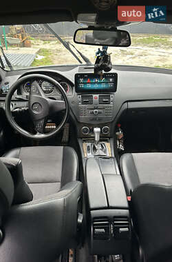 Універсал Mercedes-Benz C-Class 2011 в 