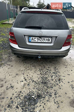 Універсал Mercedes-Benz C-Class 2011 в 