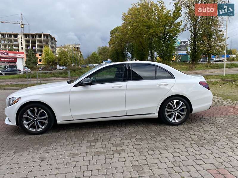 Седан Mercedes-Benz C-Class 2016 в Ивано-Франковске