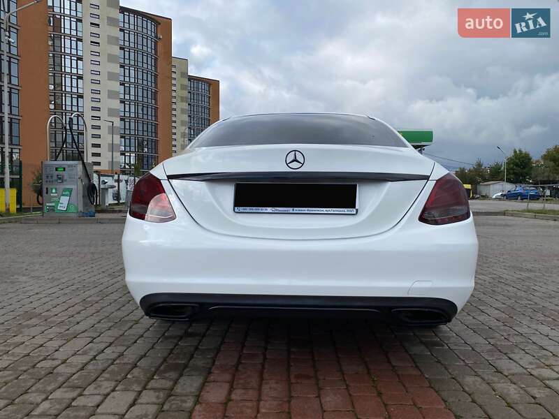 Седан Mercedes-Benz C-Class 2016 в Ивано-Франковске