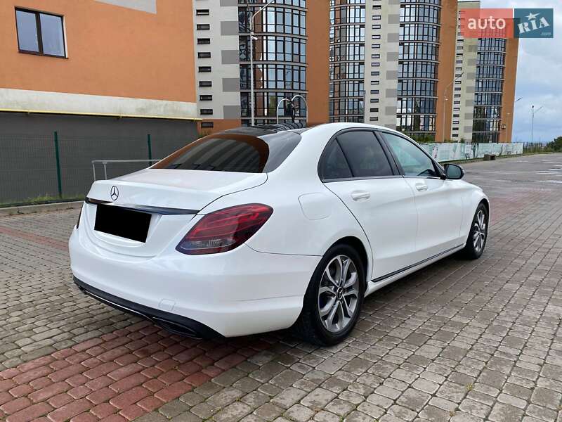 Седан Mercedes-Benz C-Class 2016 в Ивано-Франковске