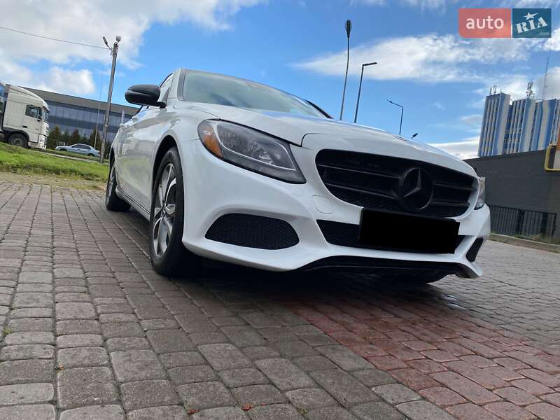 Седан Mercedes-Benz C-Class 2016 в Ивано-Франковске