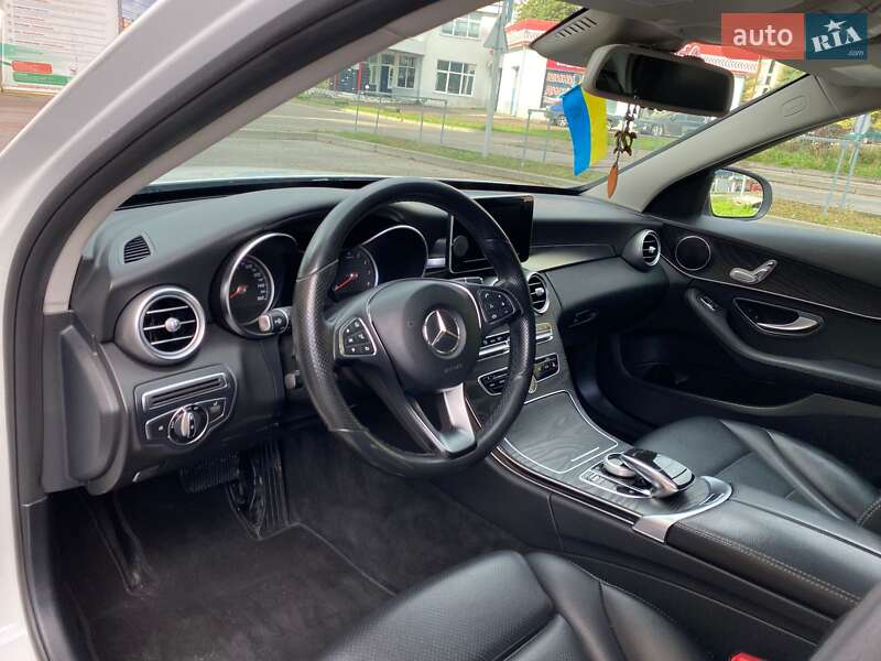 Седан Mercedes-Benz C-Class 2016 в Ивано-Франковске