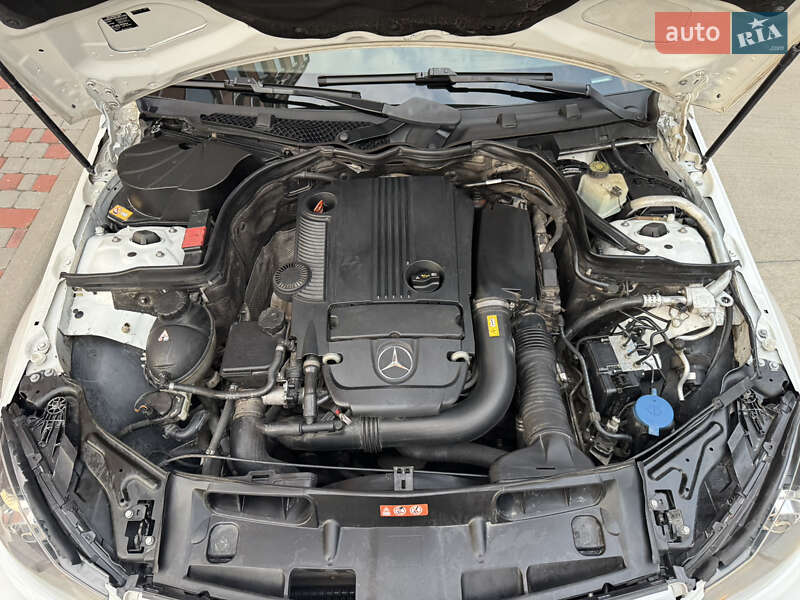 Седан Mercedes-Benz C-Class 2013 в Белой Церкви