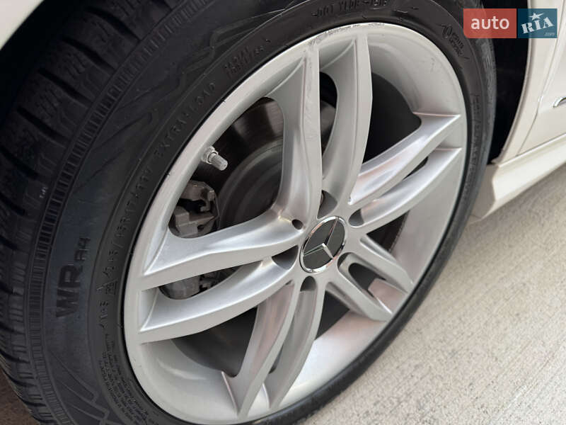 Седан Mercedes-Benz C-Class 2013 в Белой Церкви